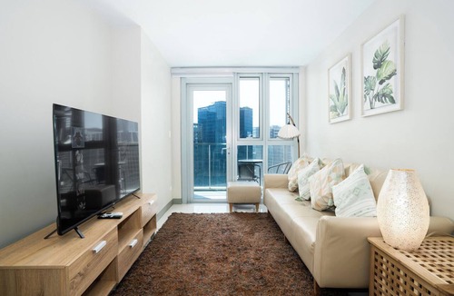 Bonifacio Global City Apartment | Uptown Parksuites T2 Radiant 2BR Walk to Uptown Mall +Nightlife Xylo