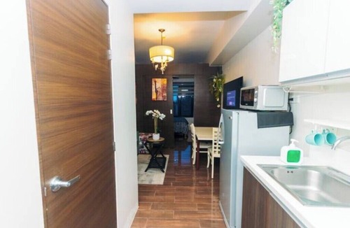 San Antonio Apartment | Urban Charm : Cozy Meet 52 Air Swim Gym Park 300Mb