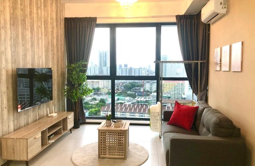 George Town Apartment | Urban Suite Condominium By Blue Sky Holidays
