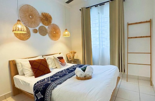 Beranang Apartment | V Boho Home 3 Bedroom 7-8 Pax Eco Majestic Semenyih