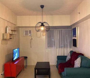 Taguig Apartment | Vacation at Tolentino Residence