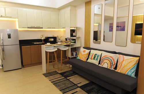 Pinagsama Condo | Venice Luxury Residences with direct access to Venice Mall, near BGC & Airport