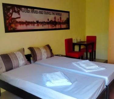 Laoag Apartment | VF Riton Apartelle anex