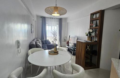 Baguio Apartment | VFeel at Home- 2 BR Unit