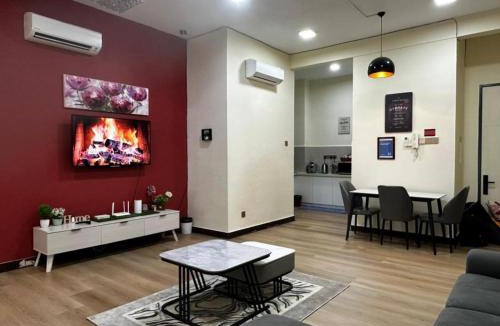 Downtown Kota Kinabalu Apartment | VH HOMES l Imago Mall l 2BR Family Suite l Garden Direct Access