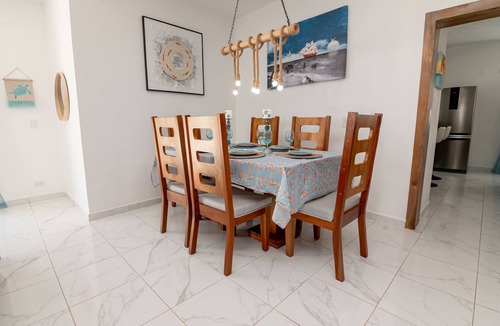 Costambar House | Villa Belle Mar with a pool and within walking distance of the beach!