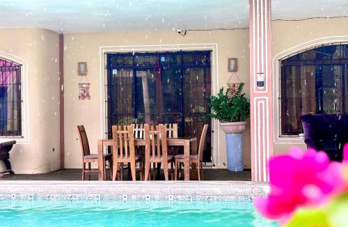 Bauang Resort | Villa de Flynn Private Resort
