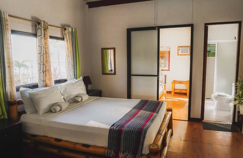 Dauis Hotel | Villa de Gloria