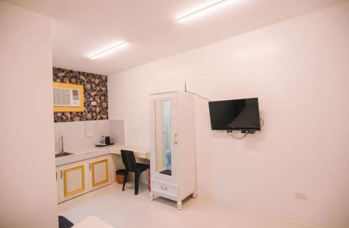 Tanza Hotel | Villa Excellance Beach and Wave Pool Resort