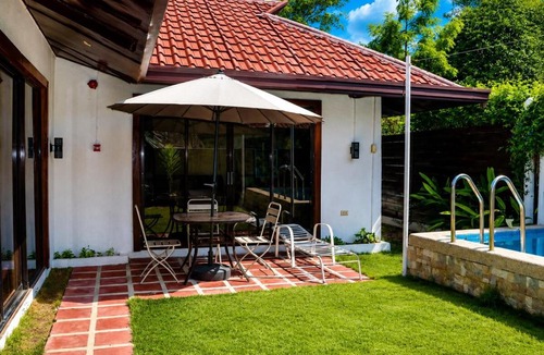 Dao Villa | Villa Flora Bella Yellow Bell
