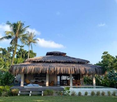 General Luna Villa | Villa Hele