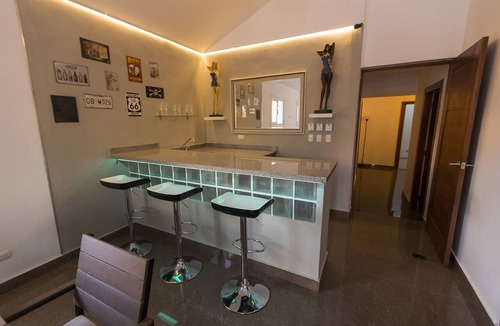 Gascue Villa | Villa IMPERIAL at old Town with pool ★