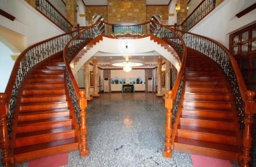 Angono Resort | Villa Jhoana Resort