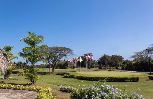 Villas Del Mar Villa | Villa| Large Private Pool| Daily Cleaning| 5 BRs