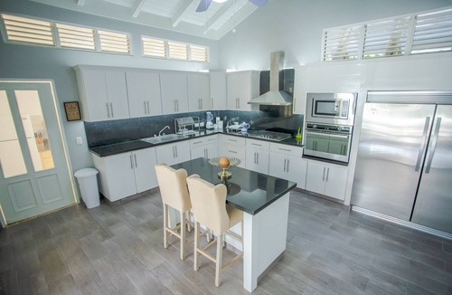 Los Lagos Villa | Villa Los Lagos, Spacious Family Priate Patio w/BBQ and close to Minitas Beach