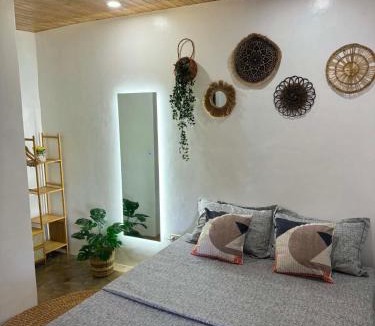 Catangnan Hotel | Villa Luyo