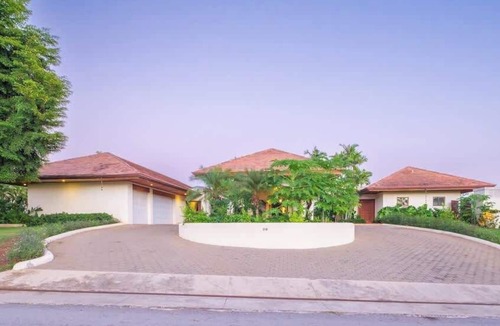 Las Lomas House | Villa Paradiso, great outdoors ,spacious villa