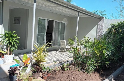 Dumaguete Bed & Breakfast | Villa Shangri-La