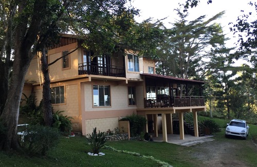 Jarabacoa Villa | Villa Sosa is located 8 min from Jarabacoa town, shops, markets, restaurant.