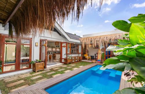 Boac Villa | Villa Worth, Bali-Inspired Villa with Private Pool, Sleeps 12