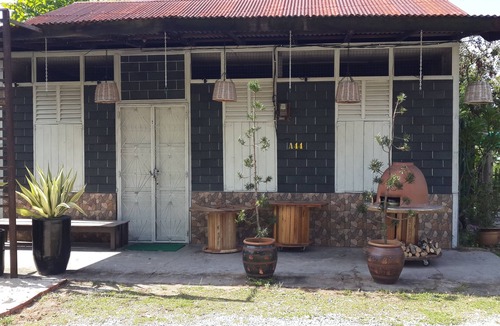 Kampung Piandang House | Village House in Perak, Malaysia - Breakfast Included.
