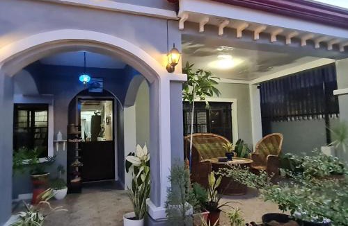 Tacloban House | Viner's Inn
