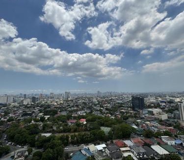 Phil-Am Apartment | VINIA INFINITY STUDIO 4 near MALLS and MRT STATION