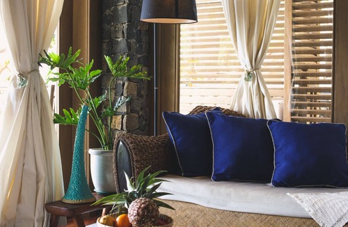 Bagalangit Hotel | Vivere Azure