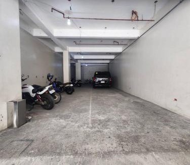 Santa Cruz Apartment | VLCC Building