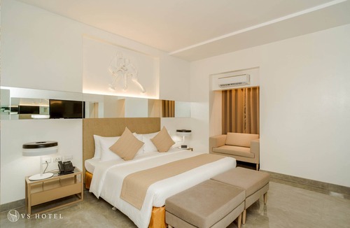 South Triangle Hotel | VS Hotel