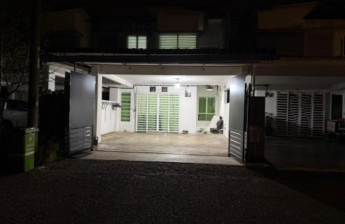 Kuantan House | Wafiy 65