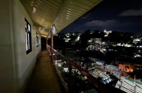 Baguio Apartment | Walk up to Top floor view Baguio