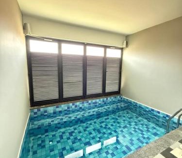 Batu Caves House | Walnut Grove Premium Pool Villa