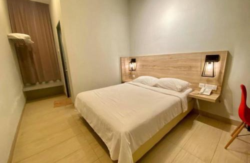 Pontian Hotel | Wan Loong Hote1