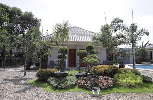 Calumpit Cabin | Webb Lodges (near at Barasoain Church)