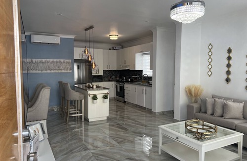 Residencial ROMANA House | Welcome to Nano’s Home