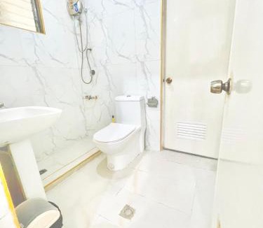 Dumaguete Villa | White House Villa