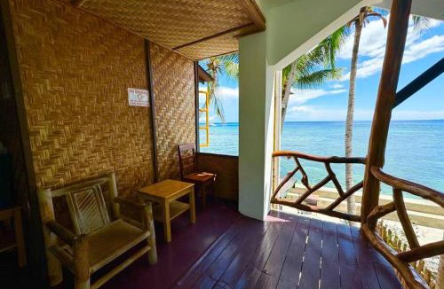 San Juan Hotel | White Knight Seaview Room