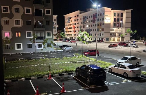 Bota Apartment | WiU Cottage, Seri Iskandar