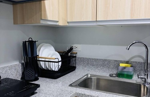 Mandurriao Apartment | WV Towers Studio Escape with Shared Facilities