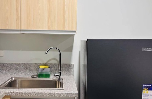 Mandurriao Apartment | WV Towers Studio Escape with Shared Facilities