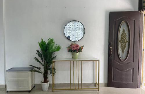 Ketereh House | Yellow Homestay