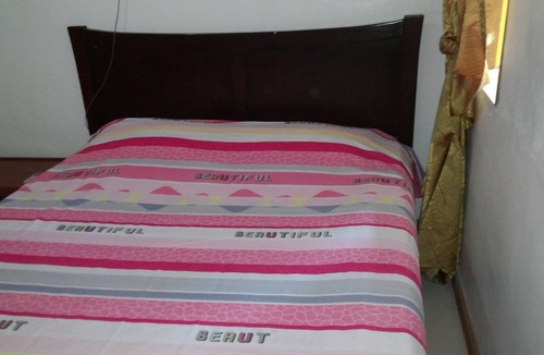 Olongapo House | Yellow HOUSE Vacation Rental