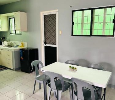Calapan House | Yna's Place - Calapan City Staycation