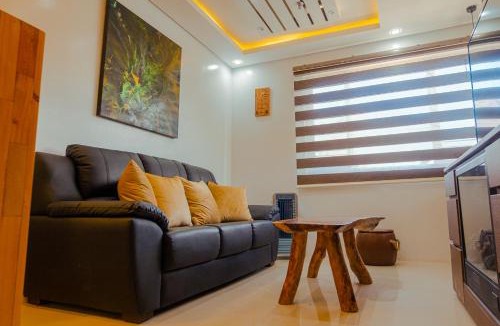 Baguio Apartment | Yong's Place at Goshen - The Courtyard