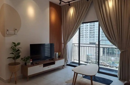 Nilai Apartment | Youth City Residence/2 Room/KLIA/Nilai/Pool
