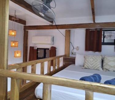 El Nido Cabin | Yucca Bungalow Liwanag