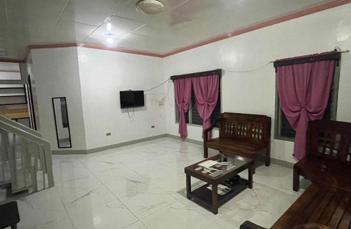 Dauis Bed & Breakfast | Yuna's Haven Bed and Breakfast