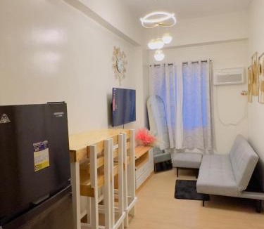 Trece Martires Apartment | Zenrise Staycation