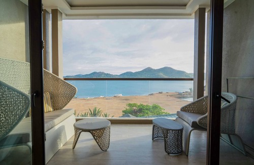 Coron Town Proper Hotel | Zuri Resort